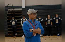 Victory Formation: BackOutsideBoyz