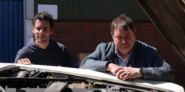 9:00 PM: Wheeler Dealers (S17) | Discovery Channel | 3/18 2026