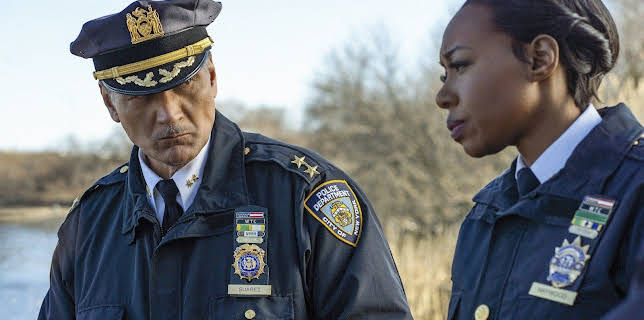 22:05: East New York | Sat1 Gold | 12/3 2025