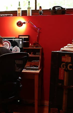 Jeremy Kenyon Lockyer Corbell as 