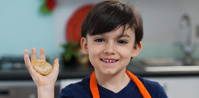 12:00 PM: My World Kitchen (S3) | Cbeebies | 11/21 2025