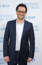 Luke Greenfield som Director