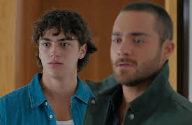 Juegos de Amor y Poder season-1: Juegos de Amor y Poder Capítulo 2