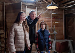 Mystery on Mistletoe Lane