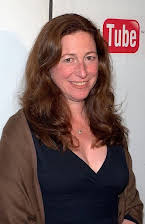 Deborah Scranton som Director