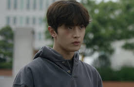 She Knows Everything: She Knows Everything Episode 3