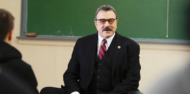 1:00 PM: Blue Bloods (S7 E11) (S7) | 5 USA | 12/4 2025