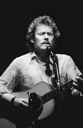 Gordon Lightfoot as 