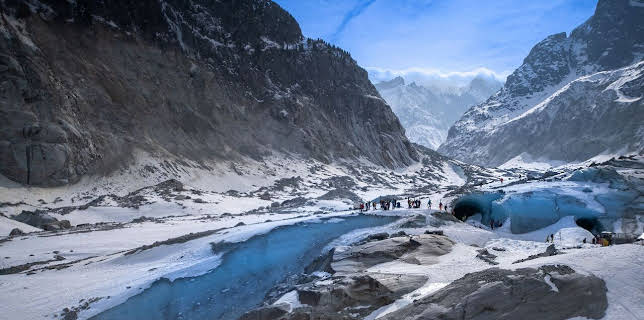 20:20: Rund um den Mont Blanc - Mit dem Zug durch die Savoyer Alpen | HR Fernsehen | 3/22 2026