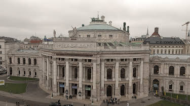 21:45: 250 Jahre Burgtheater | 3SAT | 5/2 2026