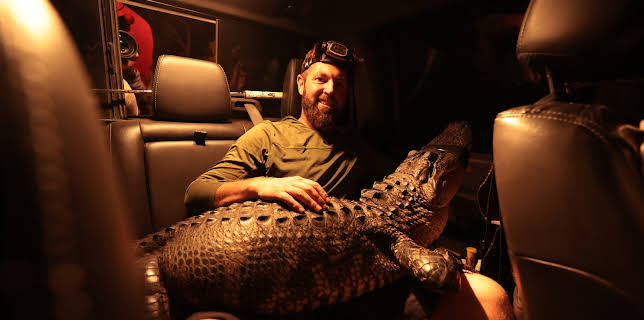 20:00: Animals On Drugs (S1 E2) (S1) | Discovery Channel | 10/19 2025