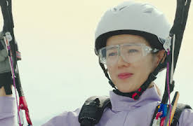 Crash Landing on You: Episode 1