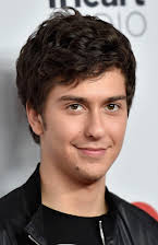 Nat Wolff som 