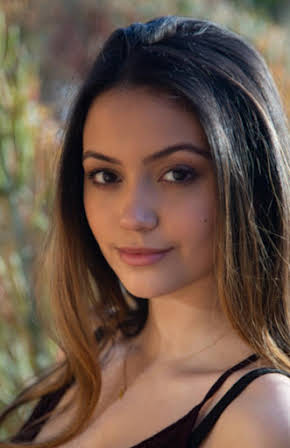 Brianna Gage as Skylar Parker