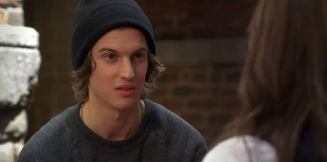 16:40: Ghost Whisperer - Stimmen aus dem Jenseits | Sixx | 1/15 2026