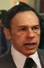 Mike Kellin como Blind Union Vet