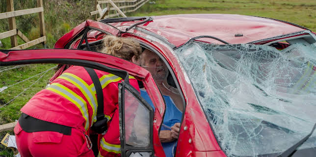 11:10: Akuthelikoptern Cornwall (S2 E3) (S2) | Discovery Channel | 12/24 2025
