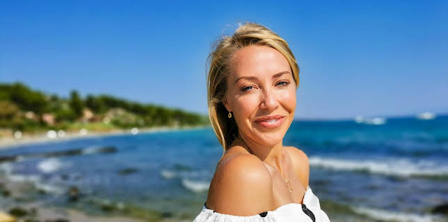 3:00 PM: A Place in the Sun | Channel 4 | 3/2 2026