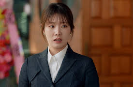 Queen's House: Queen's House Episode 22