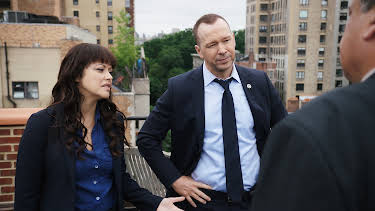 21:00: Blue Bloods (S8 E3) (S8) | Viasat Series | 8/18 2026