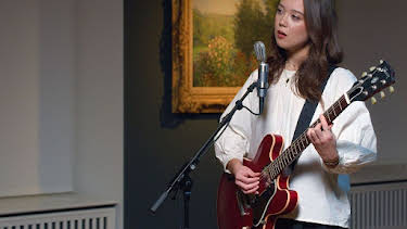 23:40: Laufey - Sounds Like Art | Arte | 4/17 2026