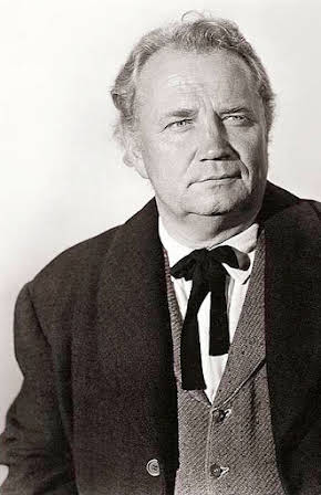 Walter Sande as Sgt. Parker