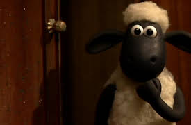 Shaun the Sheep Season 1: E36 THE VISITOR, E36 ABRACADABRA, E40 SHAUN ENCOUNTERS