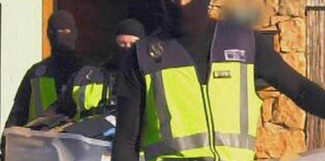 00:51: 091: alerta policía: Episodio 10 | Discovery Max | 3/15 2026