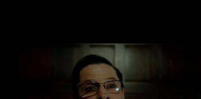 21:05: Motive (T4): Ep.11 Selección natural | Calle 13 | 2/13 2026