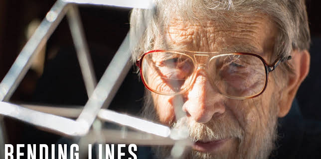 Bending Lines: The Sculpture of Robert Wiggs (2019)
