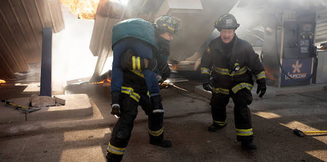 19:00: Chicago Fire (S9 E6) (S9) | Viasat Series | 12/29 2025