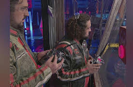 Battlebots: Bounty Hunters, Season 1: A Song of Fire and METAL