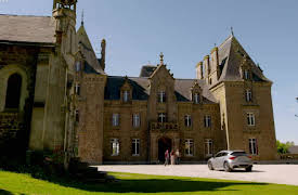 Escape to the Chateau DIY: Episode 15