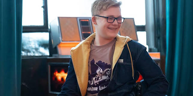 1:00 PM: Gifted (S1) | CBBC | 12/22 2025