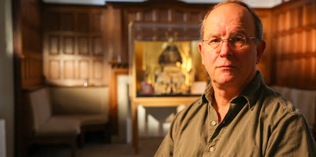 11:00 PM: New: What On Earth? | History | 11/28 2025