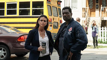 03:00: Chicago Fire (S6 E2) (S6) | Viasat Series | 10/22 2026