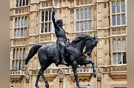 Turning Points in Middle Eastern History: Saladin: Chivalry and Conquest - 1187