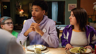 19:45: Familien Lykke: Mathea | NRK Super | 5/2 2026