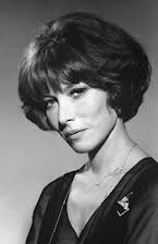 Lee Grant como 