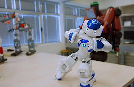 Tech Talk: Digital Music, Robots, Cyber Crime & Art