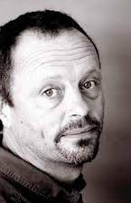 Robert Llewellyn as 