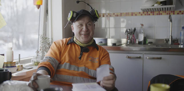 04:55: Frusna vägar (S2 E2) (S2) | TV3 | 1/11 2026