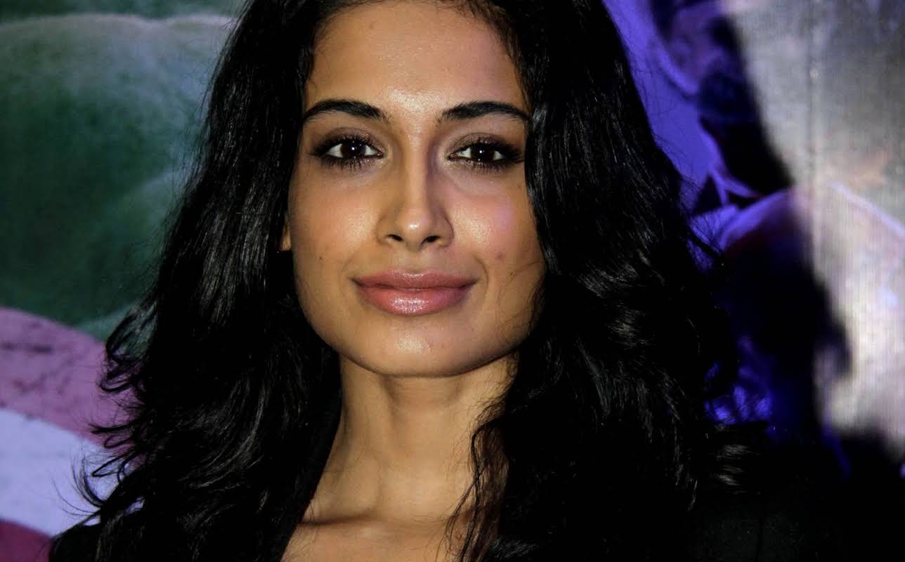 Sarah Jane Dias