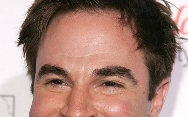 Roger Bart