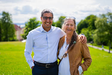 20:30: Beliggenhet, beliggenhet, beliggenhet (S1 E3) (S1) | FEM | 3/31 2026