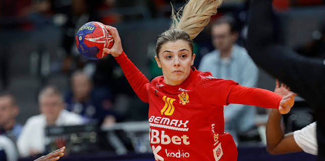 15:20: Handboll-VM Damer | TV10 | 12/6 2025