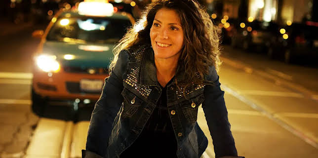 Portrait of a Serial Monogamist (2016)