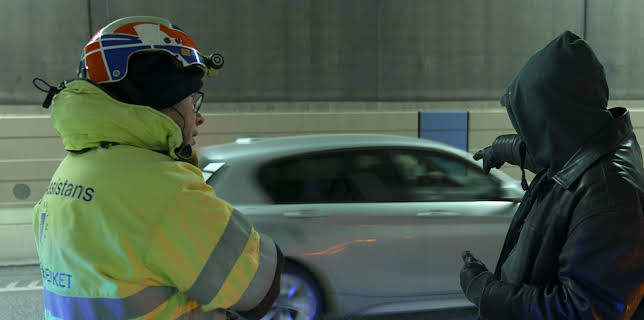 13:00: Vägens hjältar (S13 E10) (S13) | Kanal 5 | 12/19 2025