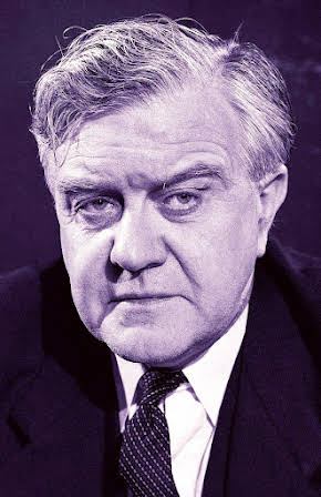 Andrew Cruickshank as 