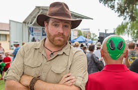 Expedition Unknown: Hunt for Extraterrestrials, Season 1: Roswell Revealed